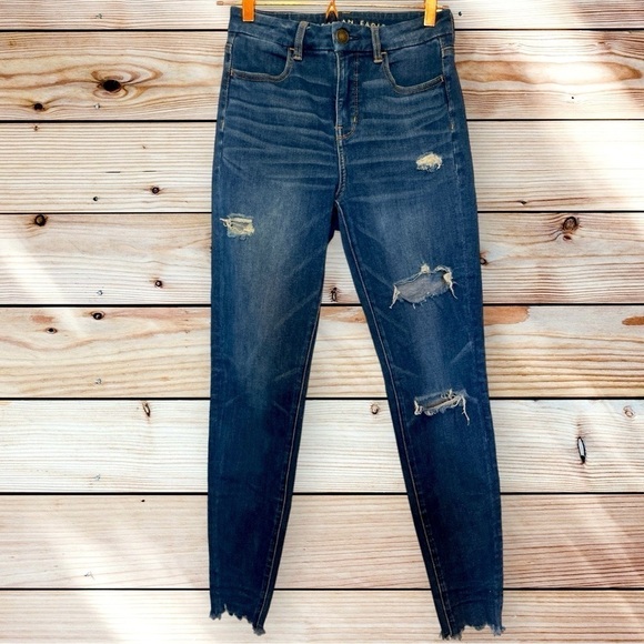 AMERICAN EAGLE JEANS WOMENS CURVY HI-RISE JEGGING DISTRESSED - Picture 1 of 6